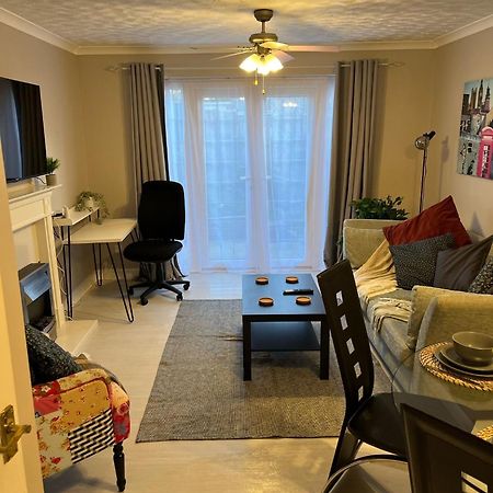 Cosy Corner - 2 Beds, Free Parking, Next To Southampton General Hospital别墅 外观 照片