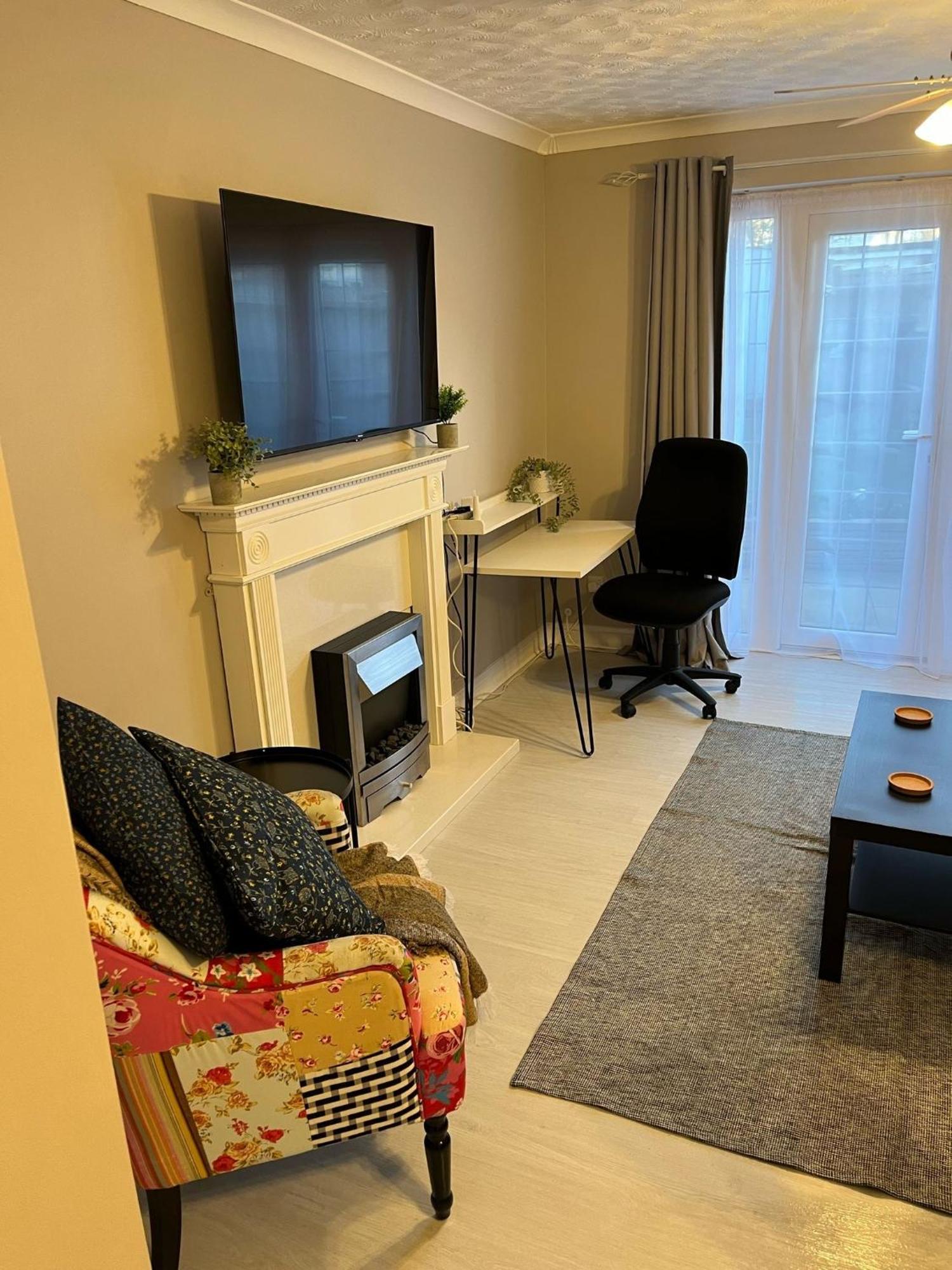 Cosy Corner - 2 Beds, Free Parking, Next To Southampton General Hospital别墅 外观 照片