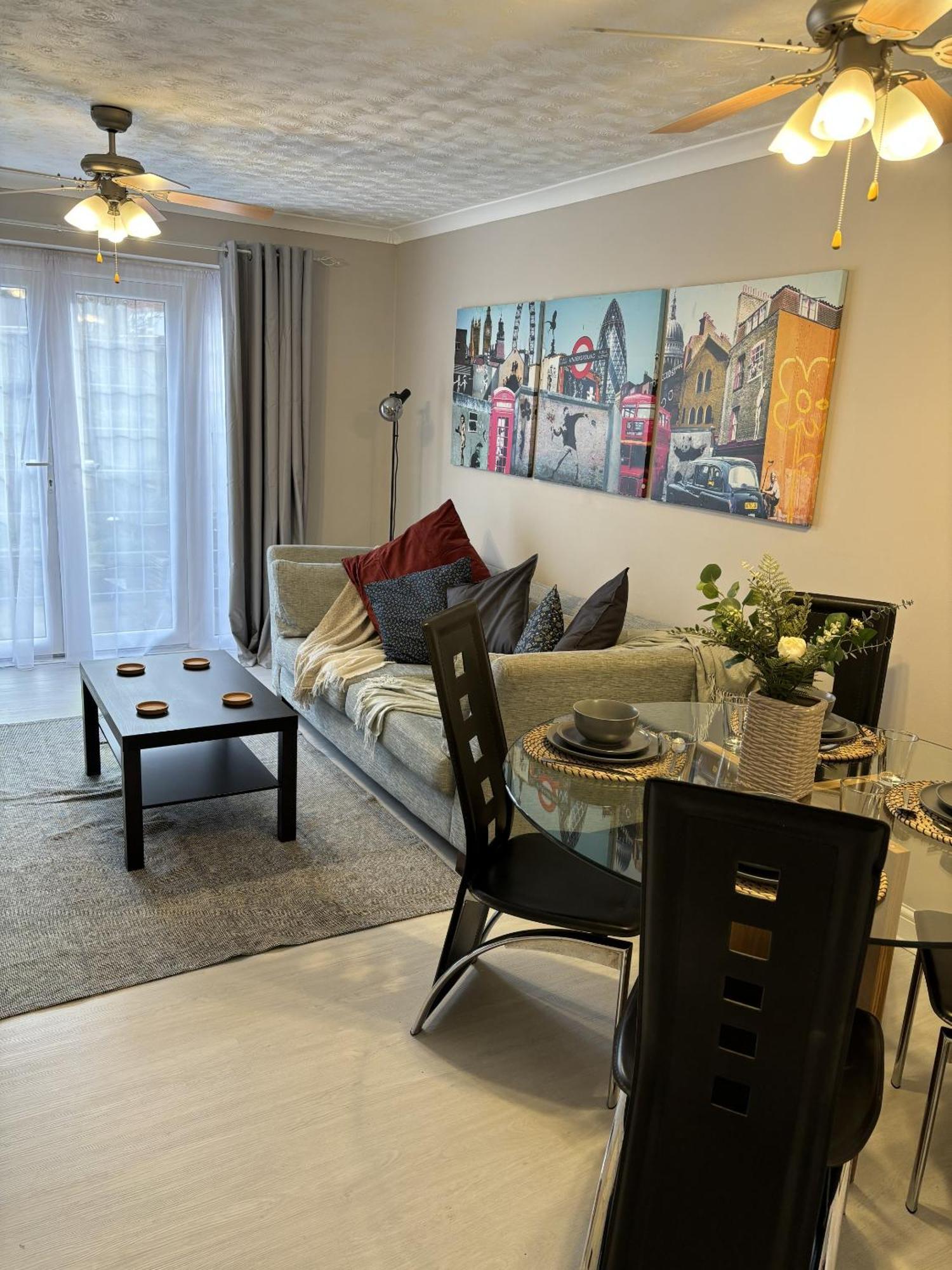 Cosy Corner - 2 Beds, Free Parking, Next To Southampton General Hospital别墅 外观 照片